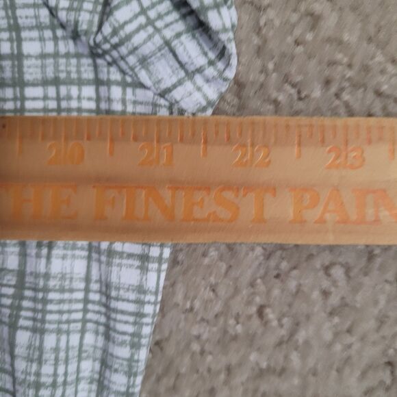 NWOT Mizzen & Main Performance Shirt Mens M White Gray Plaid Button Up - Picture 9 of 13